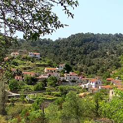 Vavatsinia Village